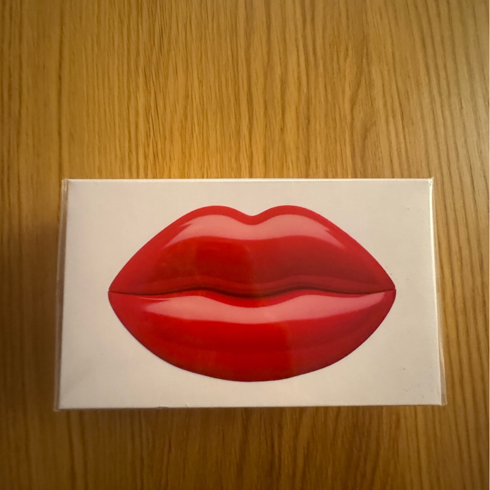 Kylie Jenner by KKW Beauty RED